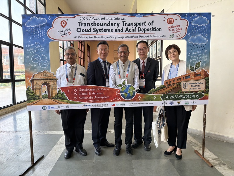 Scholars from around the world are meeting in New Delhi this week to discuss cross-border air pollution. (Photo: CNA)