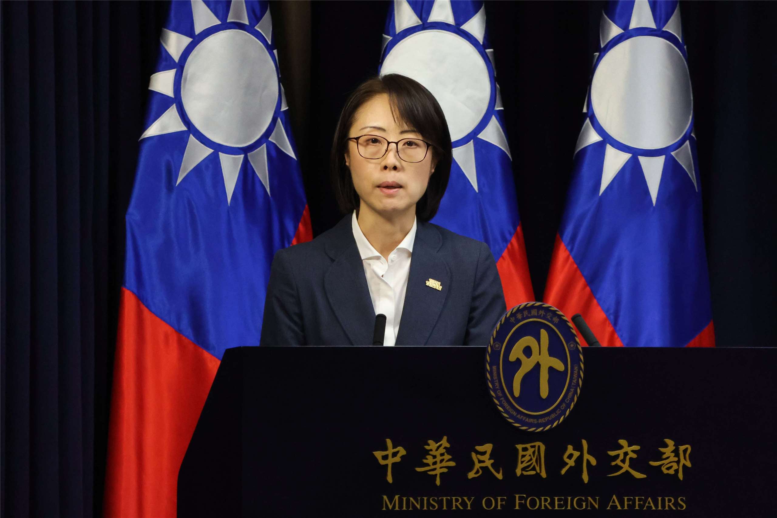 Foreign Ministry Deputy Spokesperson Chen Yi-chun speaks at a press briefing in Taipei on September 29, 2026. (Rti Photo/James Thompson)