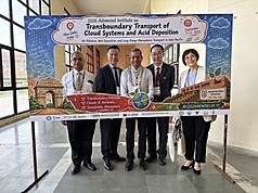Scholars from around the world are meeting in New Delhi this week to discuss cross-border air pollution. (Photo: CNA)