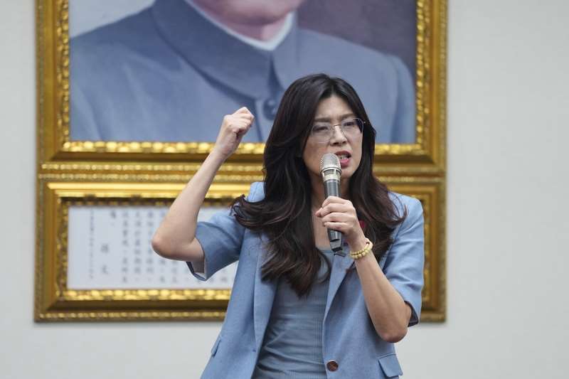 Cheng Li-wun, presidenta del KMT, se opone a gastar el 5 % del PIB en defensa, un presupuesto propio de tiempos de guerra (Foto: CNA)