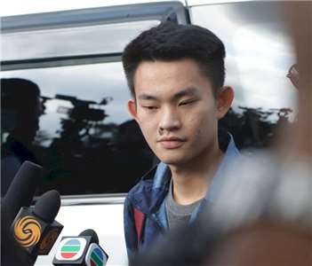 Chan Tong-kai a su salida de la cárcel en 2019 (Foto de archivo: CNA)