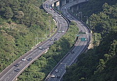 Retenciones en las principales arterias del país por el Festival del Medio Otoño (Foto: CNA)