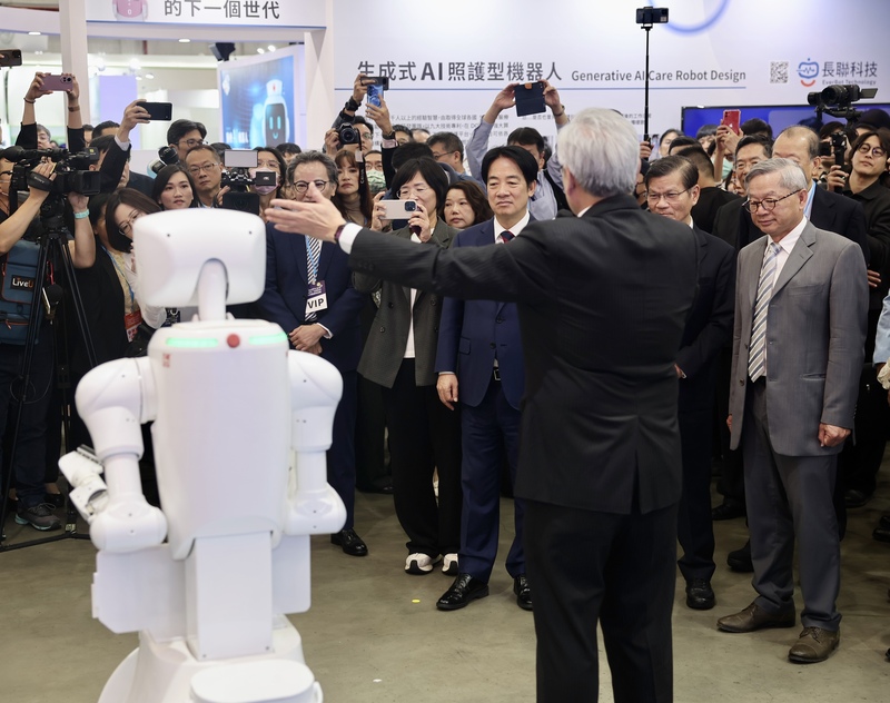 Lai Ching-te en Feria de Tecnología Médica de Taiwán 2025 (Foto: CNA)