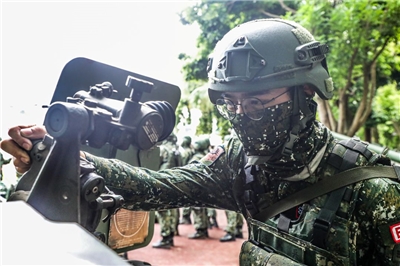 Soldado del 206.º Regimiento de Infantería del Ejército Nacional durante el último día de maniobras Han Kuang 41 (Foto: Ministerio de Defensa)