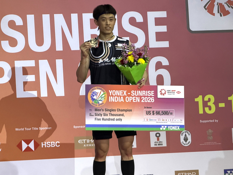 El badmintonista taiwanés Lin Chun-yi (林俊易) es el campeón del Abierto de la India en la modalidad individual masculina. (Foto: CNA)
