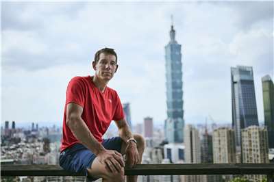 Alex Honnold completó la hazaña del Taipei 101 (Foto: Netflix)