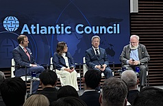 Kung Ming-hsin, ministro de Economía, en una charla del Atlantic Council de Washington (Foto: CNA)