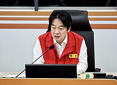 Lai Ching-te en el Centro de Respuesta a Desastres Naturales (Foto: CNA)