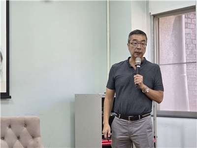El profesor Hong Bo-yih publicó recientemente Rutas del té de Taiwán: movilidad, fronteras y territorialidad. (Rti)