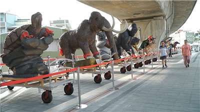 Mercado de Bestias Míticas (Foto: captura de vídeo)