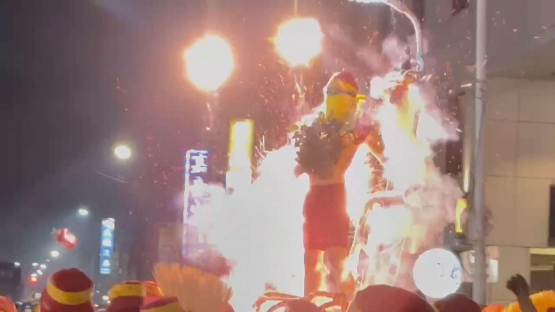 Gran fiesta en el Festival de los Faroles de Taitung (Foto: captura de vídeo)