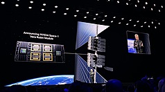 Jensen Huang durante la conferencia GTC de NVIDIA (Foto: CNA)