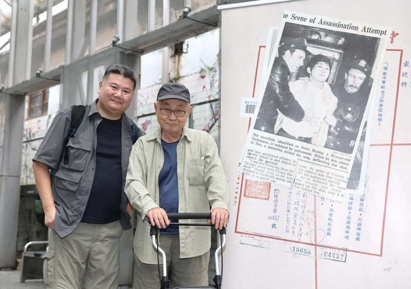 El director Lee Hui-chen (izquierda) y Peter Huang (derecha). (Foto: CNA)
