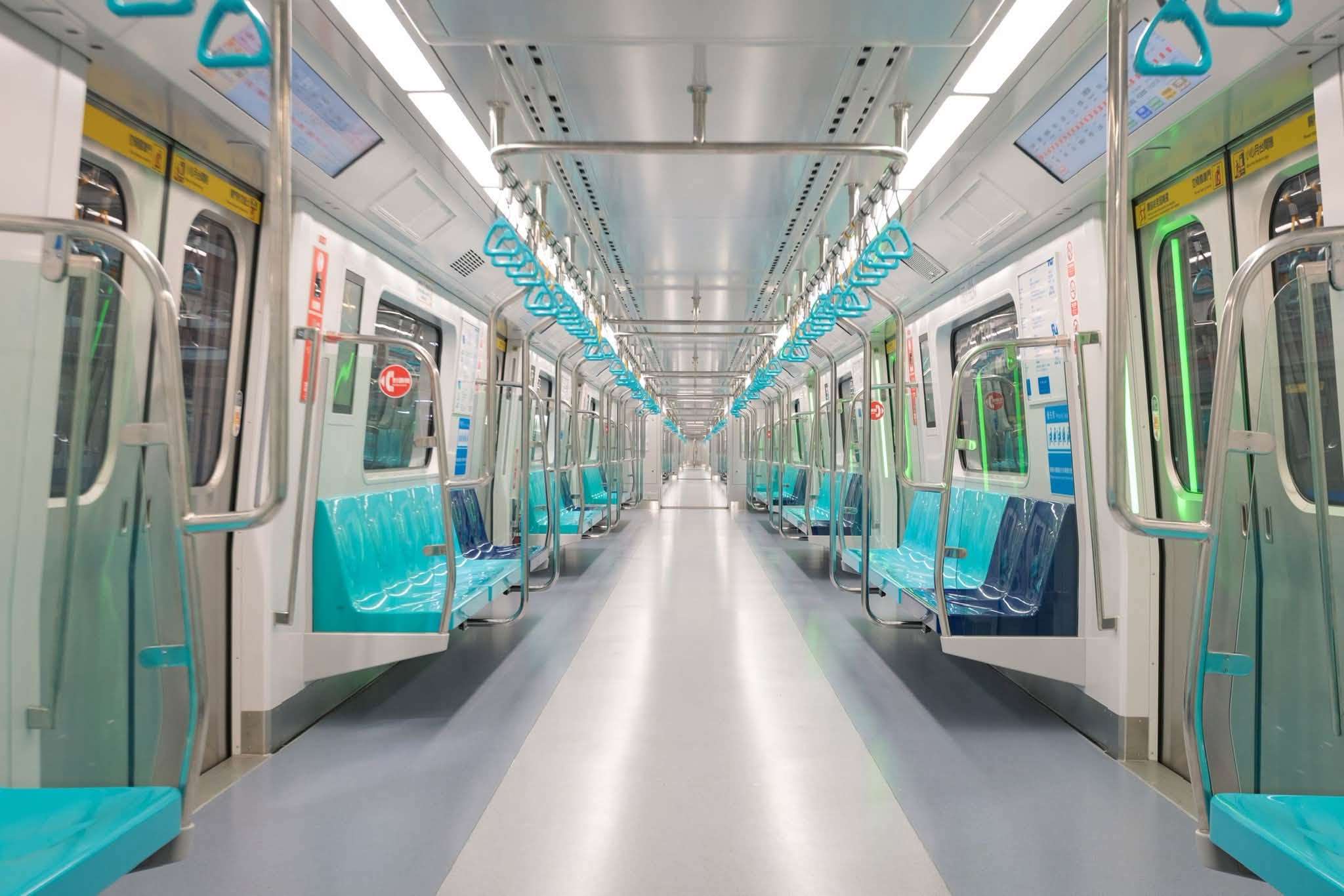 Los nuevos vagones que lucirá el Metro de Taipéi, venidos de Corea del Sur, con asientos en línea, carga inalámbrica para dispositivos móviles e inteligencia artificial (Foto: Facebook del alcalde de Taipéi, Chiang Wan-an)