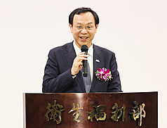 Shih Chung-liang, ministro de Salud y Bienestar Social (Foto: CNA)