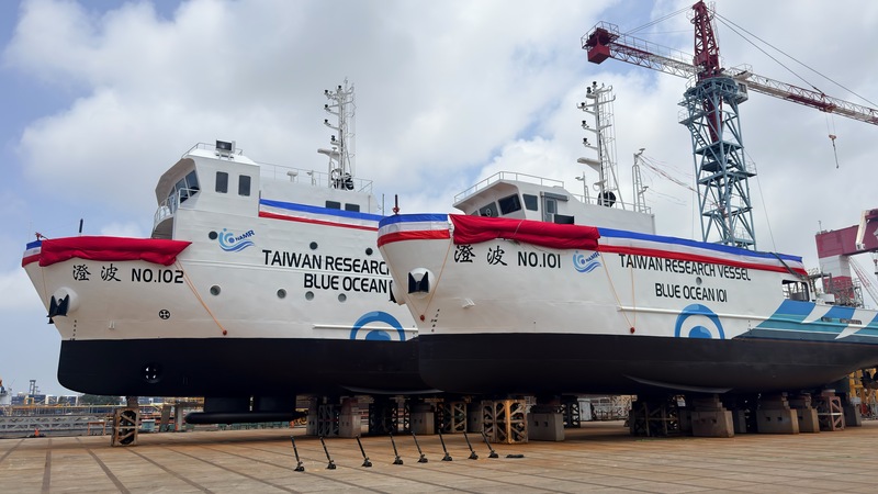Los dos nuevos buques Chengpo de la flota científica de Taiwán (Foto: CNA)