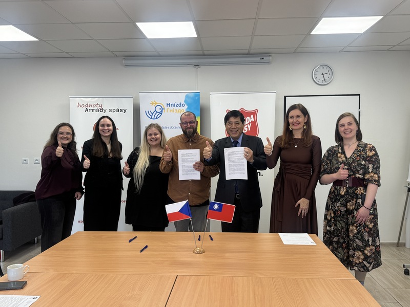 Taïwan signe un accord avec la République tchèque pour soutenir les jeunes ukrainiens (photo CNA)