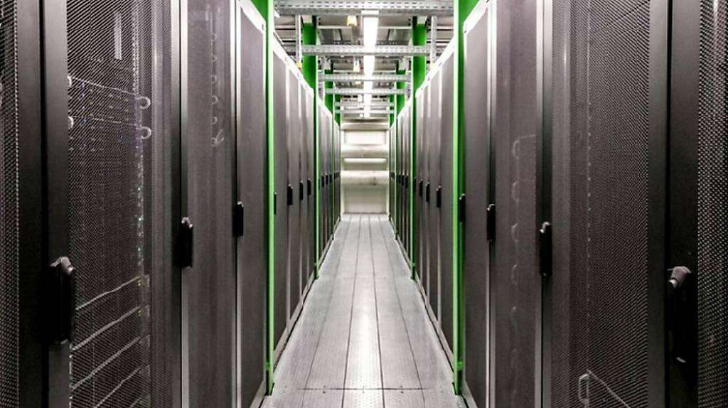 Ordinateurs IA et refroidissement (illustration Freepik)