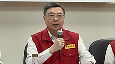 Le Premier ministre Cho Jung-tai annonce la prolongation de la suspension du rabattage et du transport de porc de dix jours (photo, CNA)