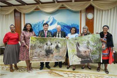 Le ministre des Affaires étrangères reçoit une délégation du ministère du Tourisme et de l'environnement d'Eswatini (Image : ministère des Affaires étrangères)