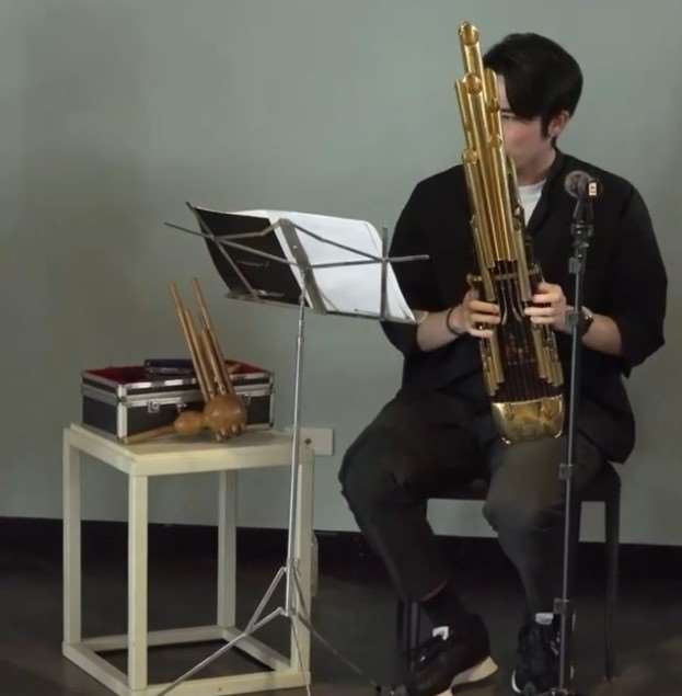 Yang Jibo, organiste à bouche (photo Rti)