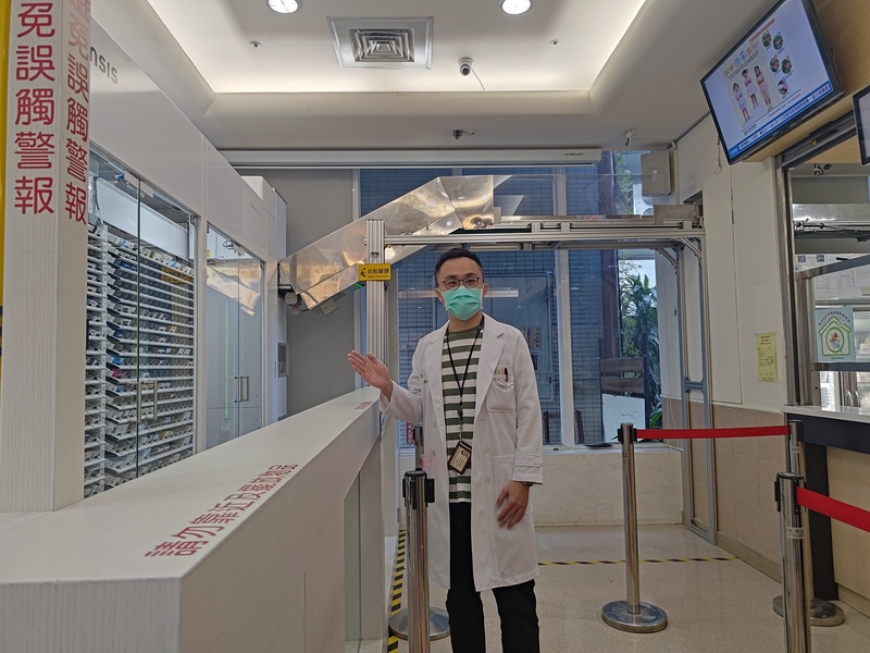 L'hôpital NTU développe une machine automatisée de distribution de médicaments L'hôpital NTU développe une machine automatisée de distribution de médicaments