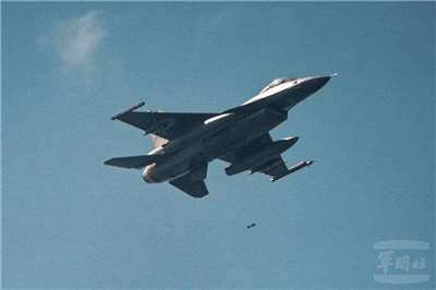 Taïwan toujours en attente de la livraison des avions F16V (photo, agence de presse militaire)