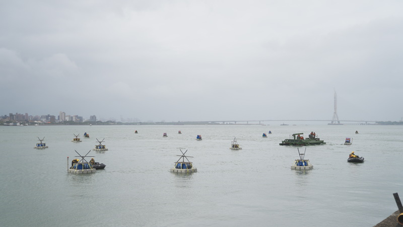 L'armée taïwanaise a mené un exercice de blocage de l'embouchure de la rivière Tamsui (photo : CNA)