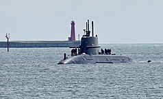 Le sous-marin de production taïwanaise Haikun passe les tests en mer le 17 juin 2025 (photo : CNA)