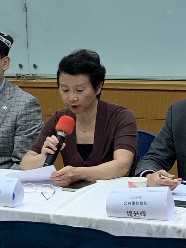 Lˋactiviste chinoise Luo Shengchun à Taïwan pour observer la campagne de destitution parlementaire (photo, CNA)