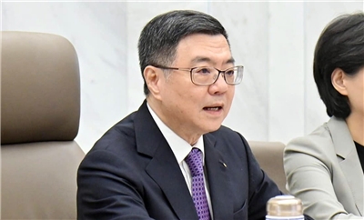 Le premier ministre Cho Jung-tai (卓榮泰) (Image : Youtube du Yuan législatif)