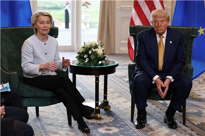 Ursula Gertrud von der Leyen et Donald Trump (Photo Reuters)