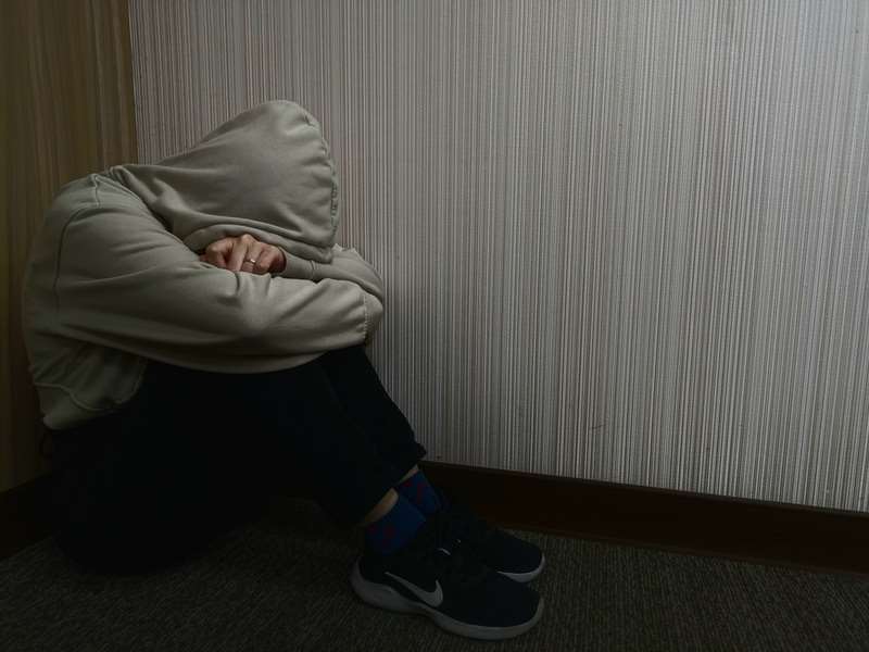 Santé mentale : selon un sondage, 22 % des adolescents disent avoir eu des idées suicidaires (Image : CNA)