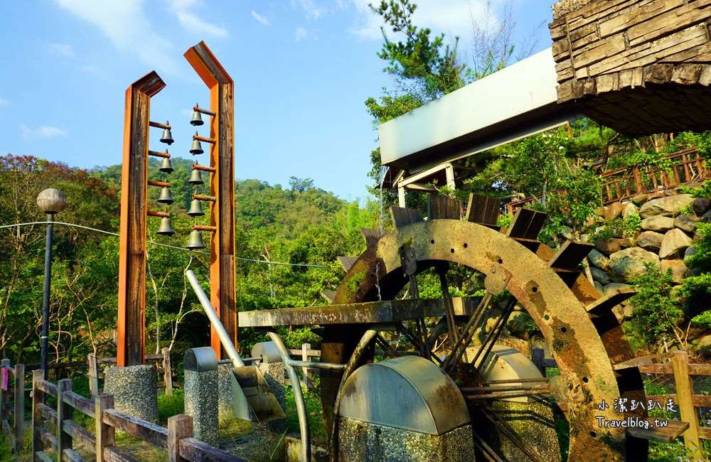 Roue hydraulique restaurée en attraction d'agritourisme (source TravelblogTw)