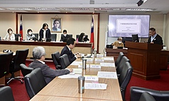 Audition parlementaire sur la proposition de loi du TPP pour permettre le vote par correspondance (photo : CNA)