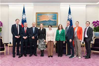 副總統蕭美琴22日接見「德國馬歇爾基金會」跨大西洋訪問團。(圖：總統府)