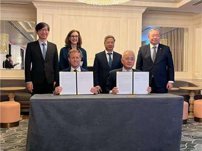 Taïwan devient le premier pays hormis les Etat-Unis à certifier la sécurité des drones grâce à l'accord de l'ITRIsigné avec l’AUVSI en vue d'une coopération dans le cadre des Green UAS. (photo fournie par l'AUVSI)