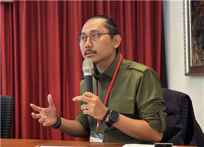 Julius Ibrani, président de la Indonesian Legal Aid and Human Rights Association (PBHI) (Image : RTI/Lisa Duffaud)