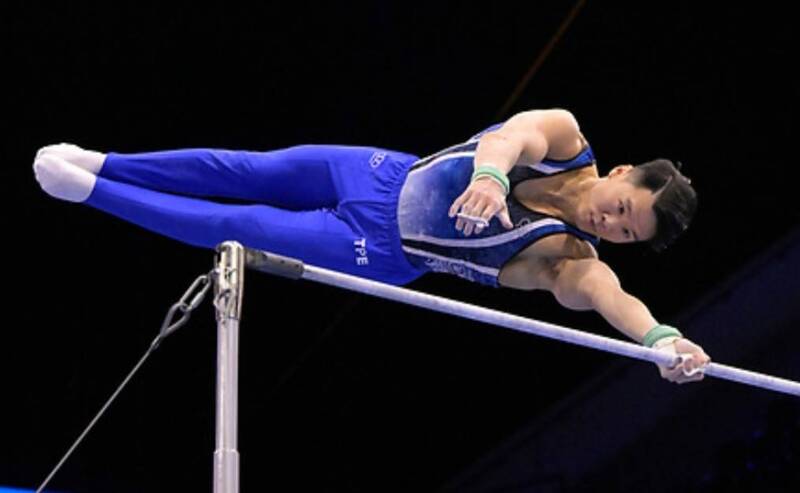 Tang Chia-hung a décroché la toute première médaille d'or taïwanaise aux championnats du monde de gymnastique artistique à Rotterdam le 25 octobre (photo, CNA)