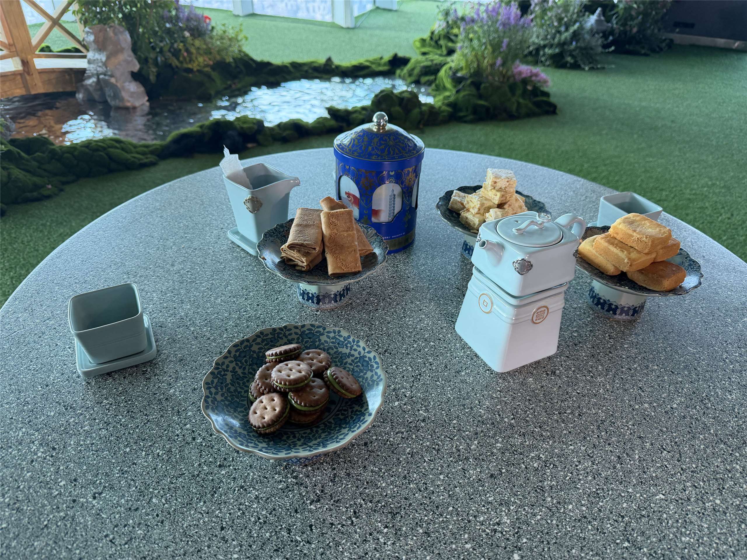 Produits et souvenirs proposés conjointement par Taipei 101 et le Musée national du Palais (photo, Rti)
