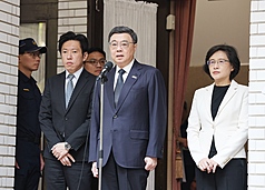 Le Premier ministre Cho Jung-tai (photo : CNA)