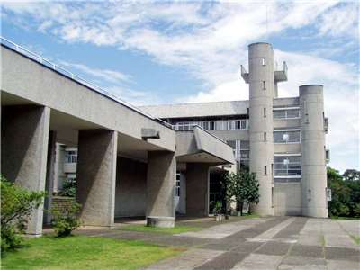 Bâtiment du lycée catholique du Sacré Coeur pour filles
