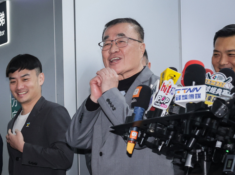 L'adjoint au maire de Taipei Lee Shu-chuan (李四川), largement pressenti pour représenter le Kuomintang (KMT) à l'élection de la mairie du Nouveau Taipei en novembre prochain, a annoncé hier sa démission, indiquant qu'il quitterait son poste à la fin du mois (Image : CNA)