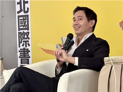 Pita Limjaroenrat, le « presque Premier ministre » de Thaïlande, en visite à Taïwan (Image : Lisa Duffaud)