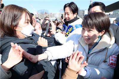 La Première ministre japonaise Sanae Takaichi (X/@takaichi_sanae)
