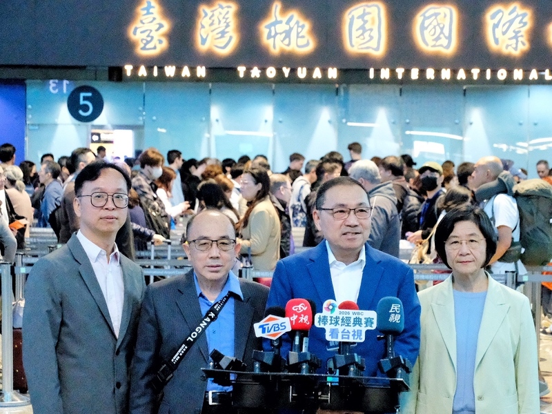 Le maire du Nouveau Taipei Hou Yu-ih (2e à d.) entame sa visite en Australie (photo, CNA)