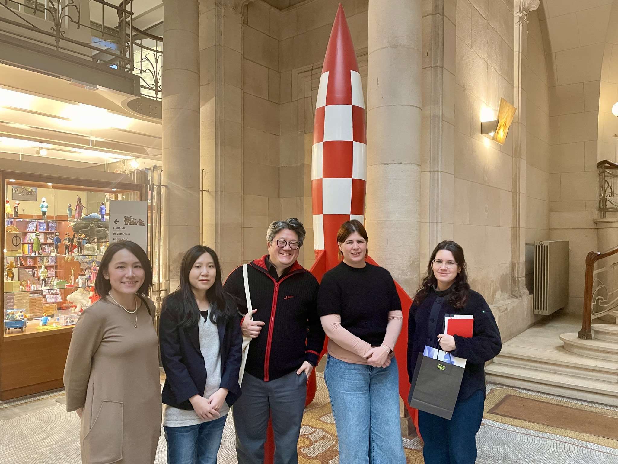Mme Huang Chien-Yu, chargée de mission du Bureau préparatoire du Musée national de la bande dessinée de Taïwan, s'est rendue à Bruxelles fin janvier et a rencontré notamment Isabelle Debekker, directrice du Centre belge de la BD (photo : FB @Taiwan in the EU and Belgium)