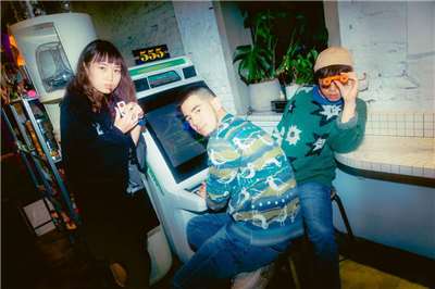 Super Napkin - Weiting, Steve et Yau (photo 苗嘉澍)
