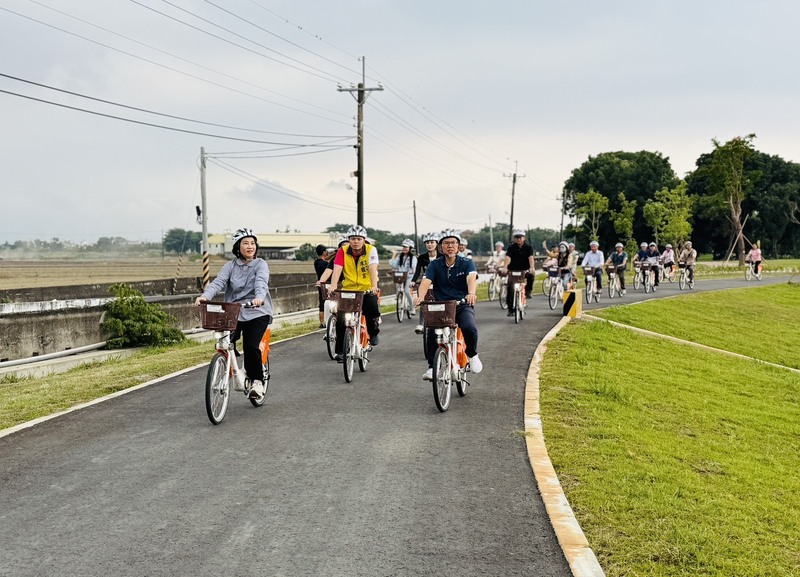 À l'occasion de la journée mondiale du vélo, Taïwan emt en avant ses pistes cyclables (photo CNA)