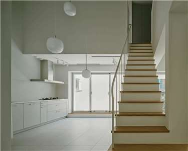 L'escalier central, Photo  Studio Millspace  -  Shen Ting Tseng Architects